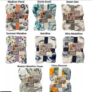 NEW BRAND MEMBER'S MARK REVERSIBLE OVERSIZED VELVETY SOFT LOUNGE THROW BLANKET
